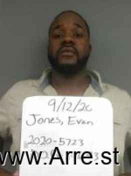 Evan  Jones Mugshot