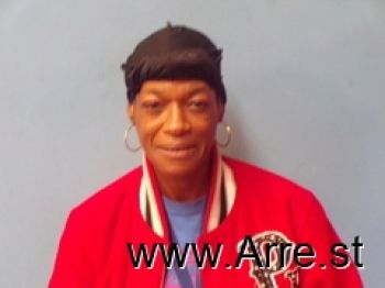 Floretta  Matthews Mugshot