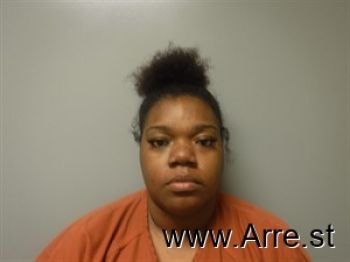 Gearneshia  Turner Mugshot