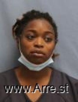 Jamese Renee Holmes Mugshot