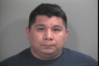 Juan  Albarran-de La Cru Mugshot