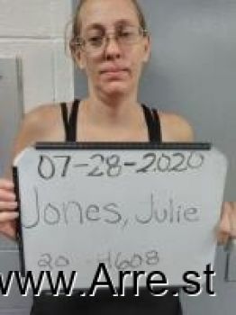 Julie Ann Jones Mugshot