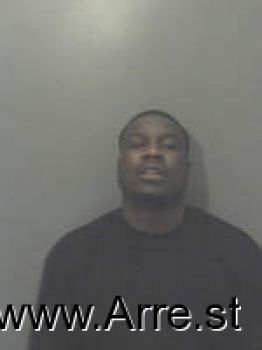 Keonta  White Mugshot