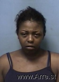 Kalaneisha R Tiswell Mugshot