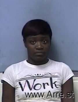 Kenisha Danielle Martin-foster Mugshot