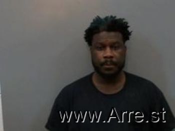 Keonta  White Mugshot