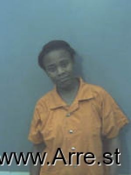 Latoya  Brown Mugshot