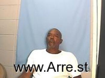 Louis E Jones Mugshot