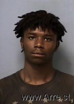 Laquangelo Davonterik Brown Mugshot