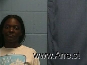 Lashonda Renea Moore Mugshot