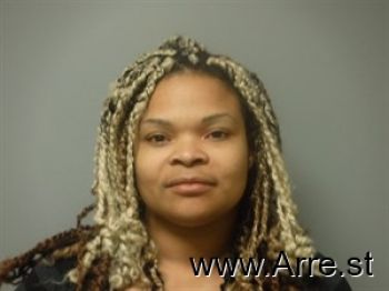 Latasha Roshelle Woods Mugshot