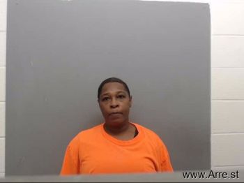 Linda Latrice Hinton Mugshot