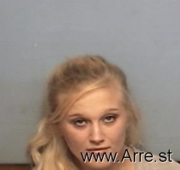 Michaela Johnelle Lynch Mugshot