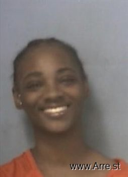 Miquesha Justine Crayton Mugshot