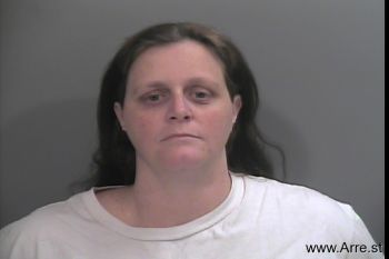 Misty  Hooper Mugshot