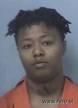 Nautica Porshay Moore Mugshot