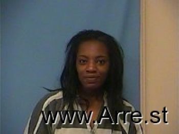 Shanequa Daveena Lewis Mugshot