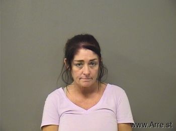 Shannon Diane Woods Mugshot