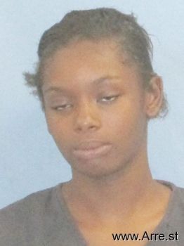 Syann  Willis Mugshot