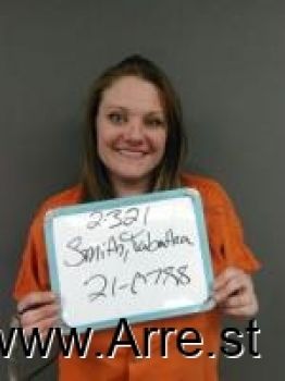 Tabatha Louise Smith Mugshot