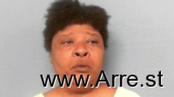 Tamiki L Davis Mugshot