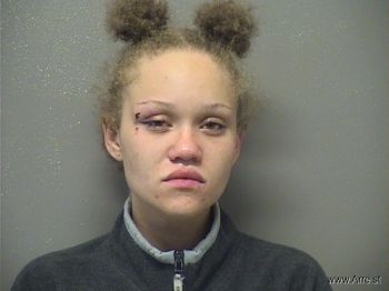 Tavia Lynn Coble Mugshot