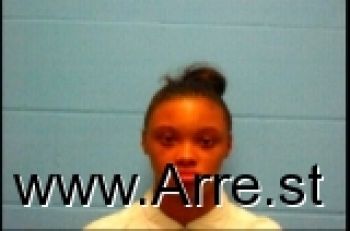 Tierra Dashae Ford Mugshot