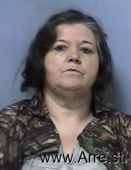 Tina Darlene Tacker Mugshot