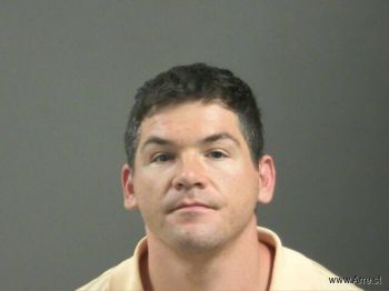 Travis  Saunders Mugshot