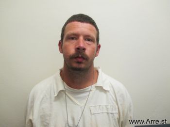 Travis  Skaggs Mugshot