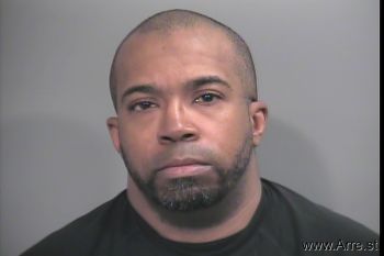 Tyrone  Hines Mugshot