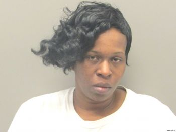 Yolanda Evon Tucker Mugshot