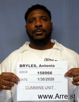 Antonio  Bryles Mugshot