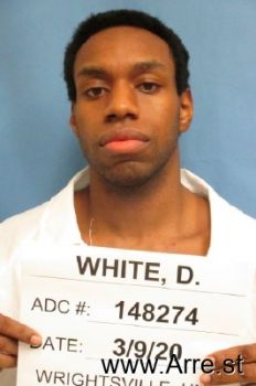 Donell L White Mugshot