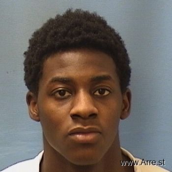 Jamarvious  Roberts Mugshot