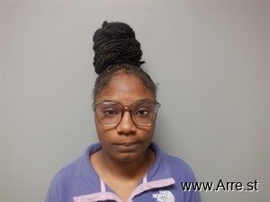 Adrianna Ishmon Arrest Mugshot