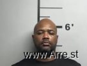 Joshua Pippins Arrest Mugshot
