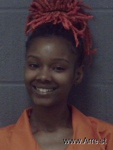 Janiaya Jones Arrest Mugshot