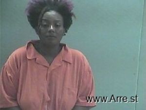 Juanielle Brown Arrest Mugshot