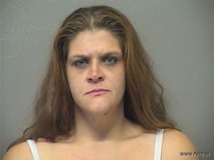 Julia Puckett Arrest Mugshot