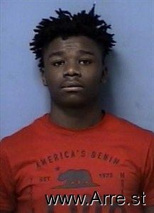 Laquangelo Brown Arrest Mugshot