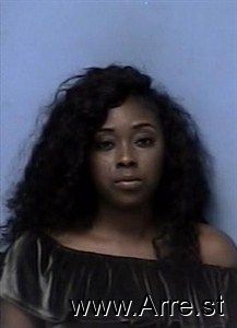 Laronda Evans Arrest Mugshot