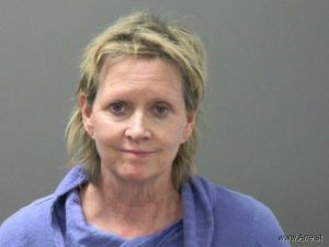 Lauren Kennedy Arrest