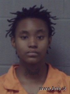 Makilah Wofford Arrest Mugshot