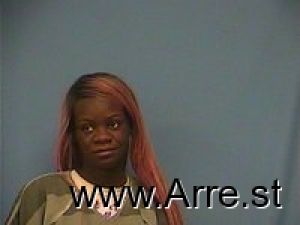 Nieshia Moore Arrest Mugshot