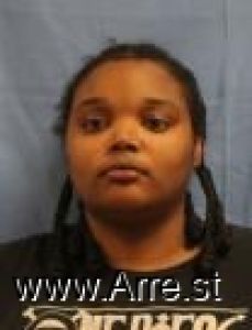 Shaneiya Milton Arrest Mugshot