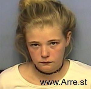 Shelby Daymude Arrest Mugshot