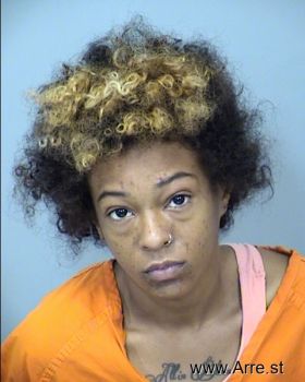 Alexus  Mcclain Mugshot