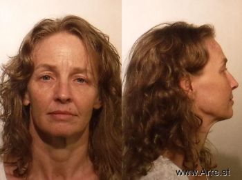 Amanda Mae Holmes Mugshot