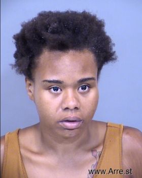 Crystal Tyrie Robinson Mugshot